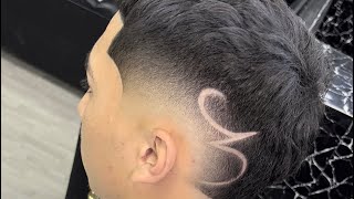 Corte mohicano mas diseño ( paso a paso del día a día )