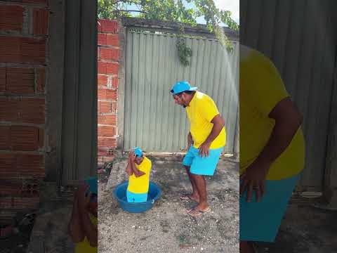Descendo na bacia #funny #comedy #humor