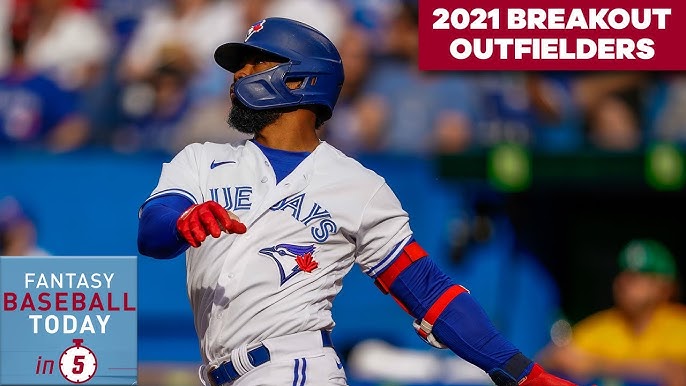 2022 Fantasy Baseball Outfielders: Will Luis Robert Get To 30 Home Runs?