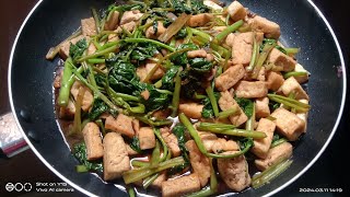 kangkong na may tokwa (Water spinach with tofu)