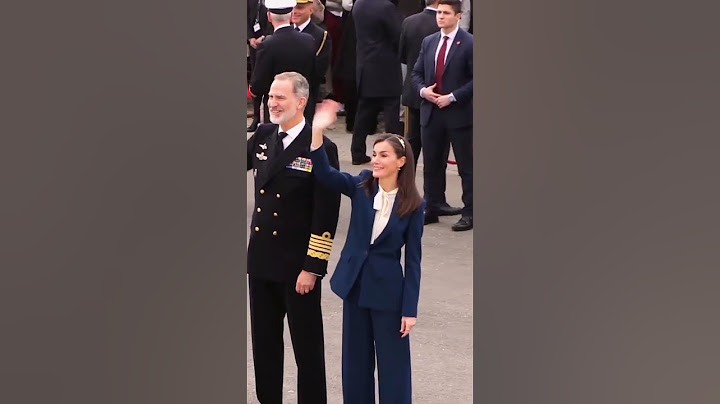 Las lágrimas falsas de Letizia cuando Leonor se monta en el buque escuela #reinaletizia #reyfelipe