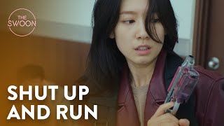 Park Shin-hye protects Cho Seung-woo with her life | Sisyphus Ep 3 [ENG SUB]