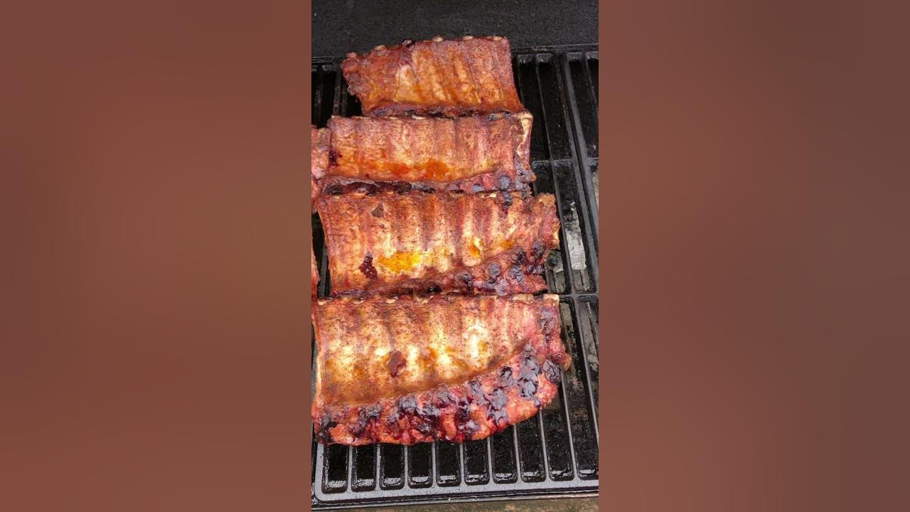 Grilling Baby Back Ribs on CharGriller 2137 Outlaw Charcoal Grill