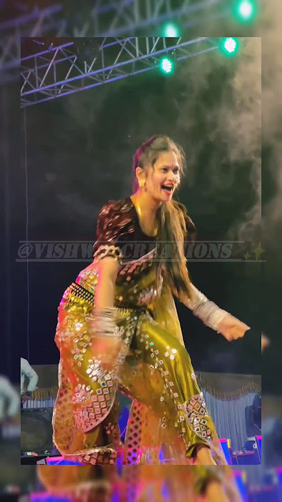 😍💓 Dholkila Bandhin Tujhe Pay Pay 💞 गौतमी | Gautami Patil & Sakshi Dance💃#gautamipatil ✨Marathi Song