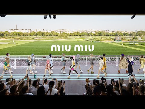 Miu Miu Croisière 2020 Fashion Show