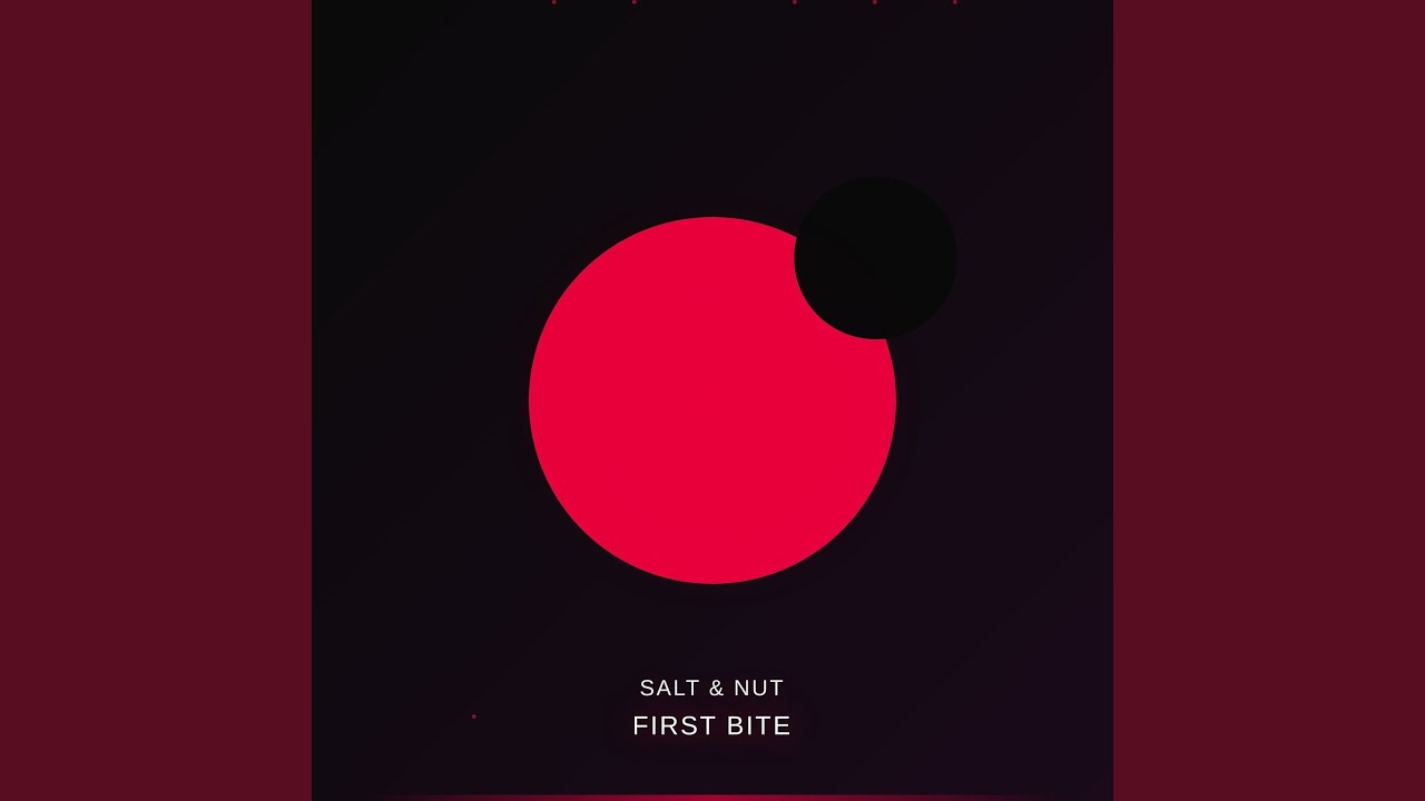 在 YouTube 上觀看「First Bite」 在 YouTube 上觀看「First Bite」