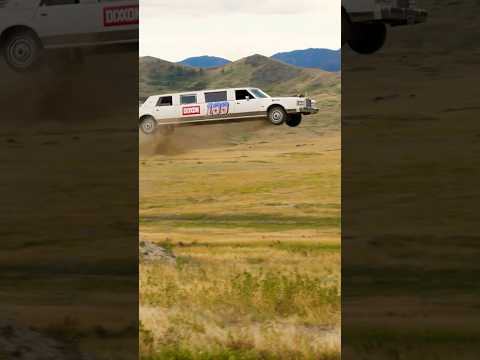 Y’all ever seen a Limo fly?