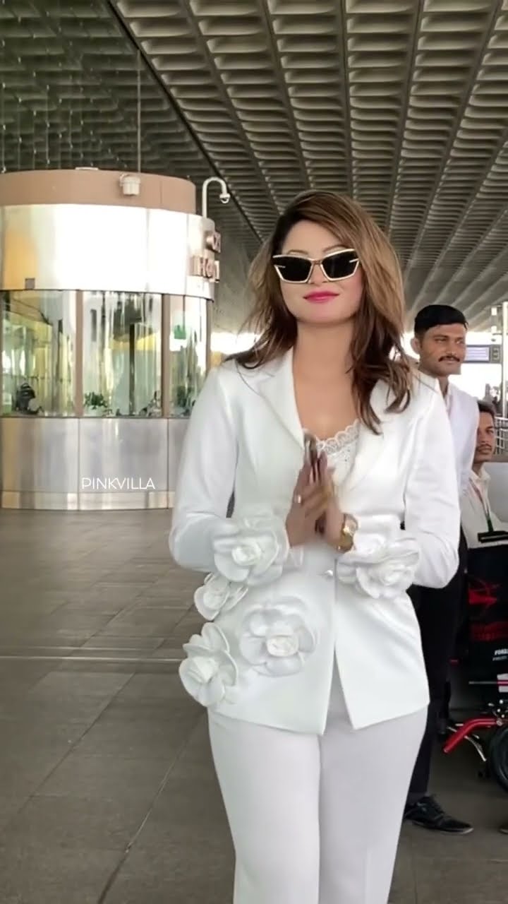 Urvashi Rautela SLAYING the Boss Lady Look ?#shorts #trending #bollywood