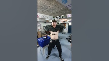 POV graffiti kid tags the tummy #graffiti #graffitiart #posca #spraypaint #artgallery #street #tag