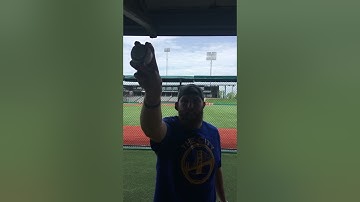 How I Throw It | 2-Seam Fastball | Pitch Grips