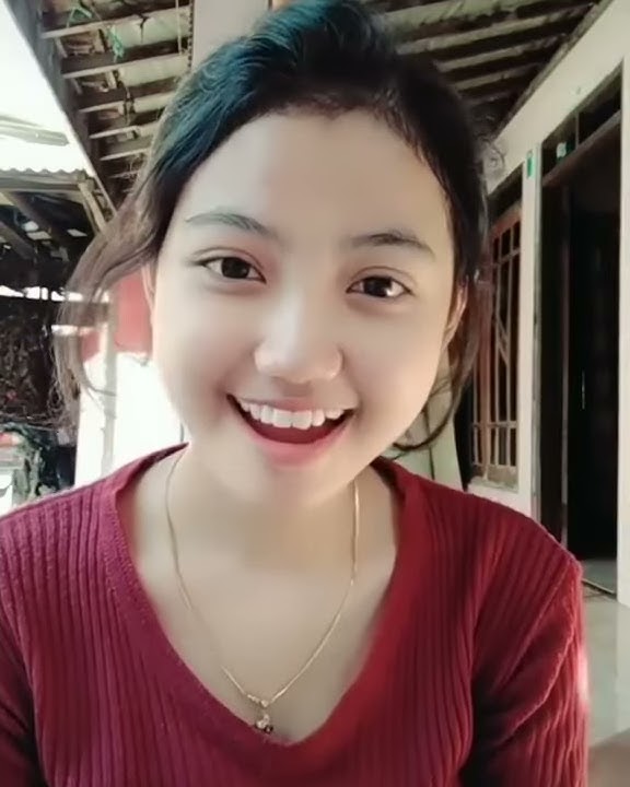 Status WA Cewek Cantik!!