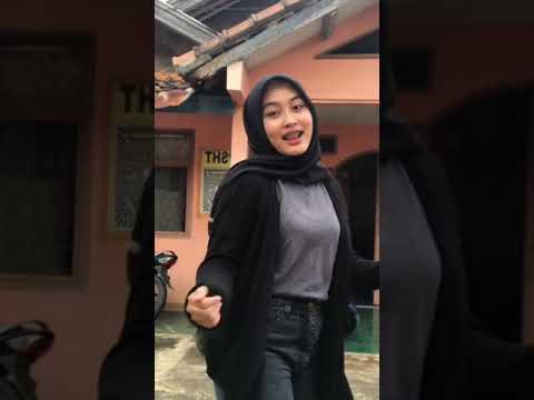 Goyang Jilbab Part 2