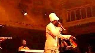 Sizzla - why should I (amsterdam 2008)