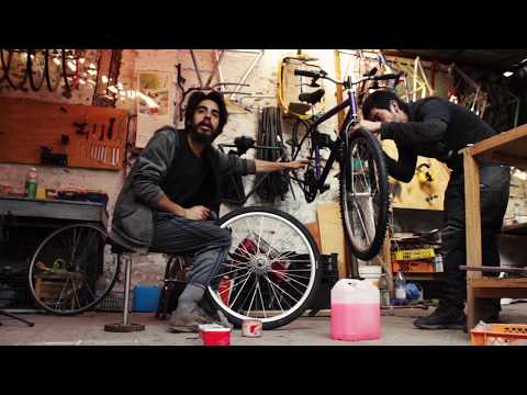 Mecánica de bicicleta - Corto Documental