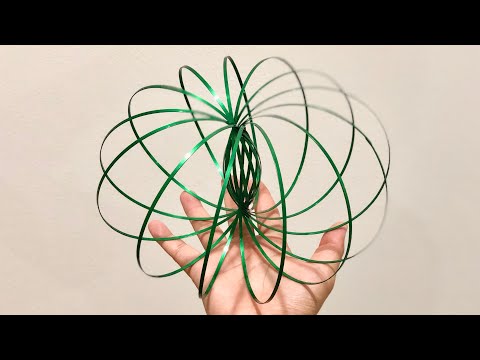 Magic Ring - Flow Ring - Kinetic Spring - REVIEW - The NEXT Fidget Spinner