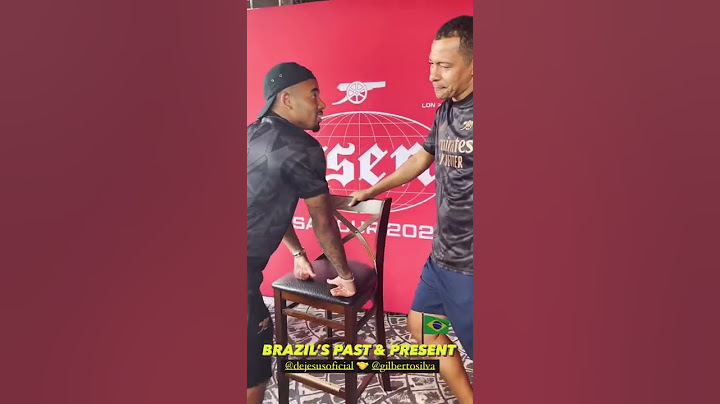 Gabriel Jesus sees Arsenal legend Gilberto! 🫂 🇧🇷