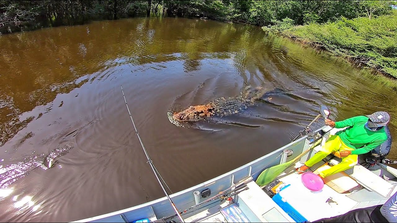 O RIO DOS MONSTROS.. Até o piloteiro ficou com medo!   Pescaria