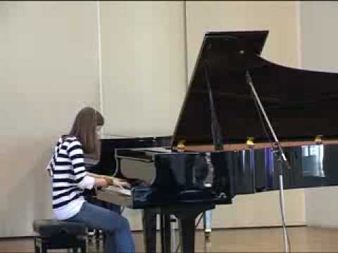 Teodora Savic VI grade C.Mayer Etude Op.149 nr.5 Grace.wmv