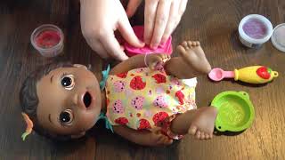 Baby Alive Super Snackin' Lily Doll Unboxing and Feeding!