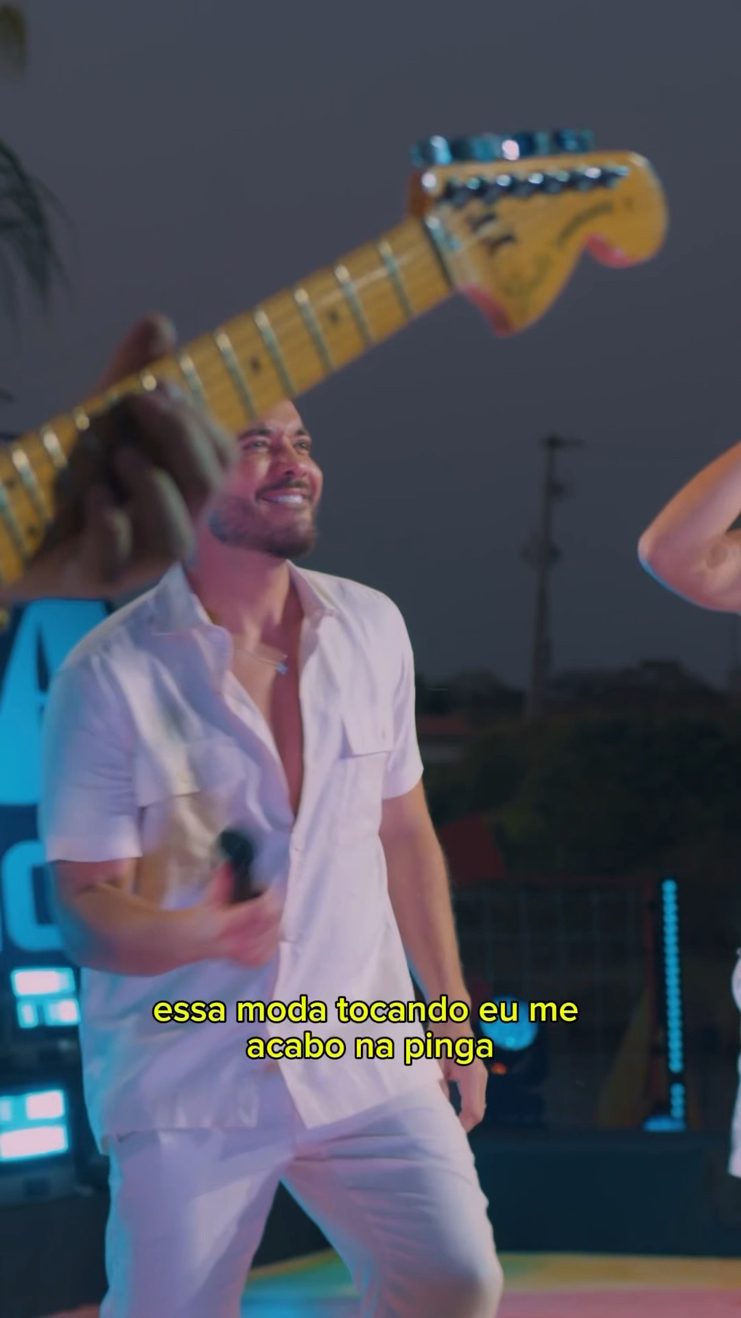 ??? #BeberComEmergência #Viral