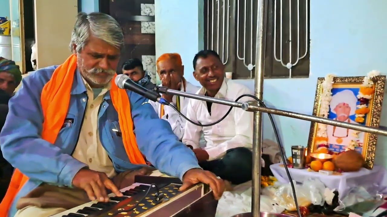 ये भजन भी सुपरहिट भजन।   Ramesh Gurjar youtube.com 