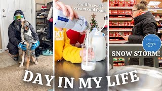 DAY IN MY LIFE: Snow Day! ☃️❄️ -27 Snow &amp; Ice Storm + How I Make Vanilla Sweet Cream Cold Foam