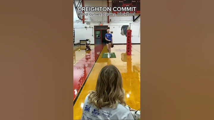 Learn the curve pitches with us today on the Fastpitch Power+ app! #softball #shorts