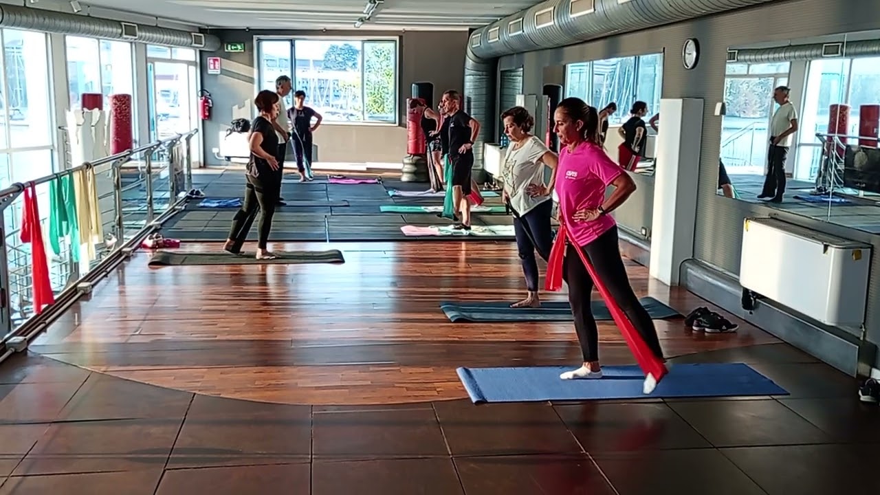 Corso pilates... palestra lake fitness Lovere by Simon e Anna