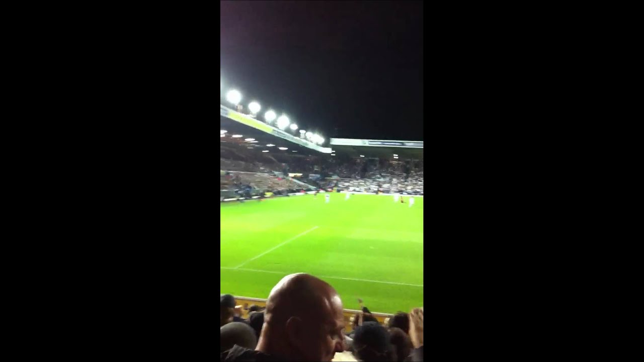 Leeds vs Manchester United Away Fans Chant 5 Cantona's and Best