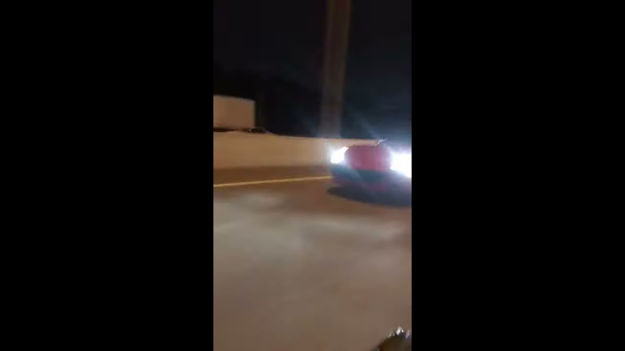 Lexus Is300 900rwhp Vs Ferrari