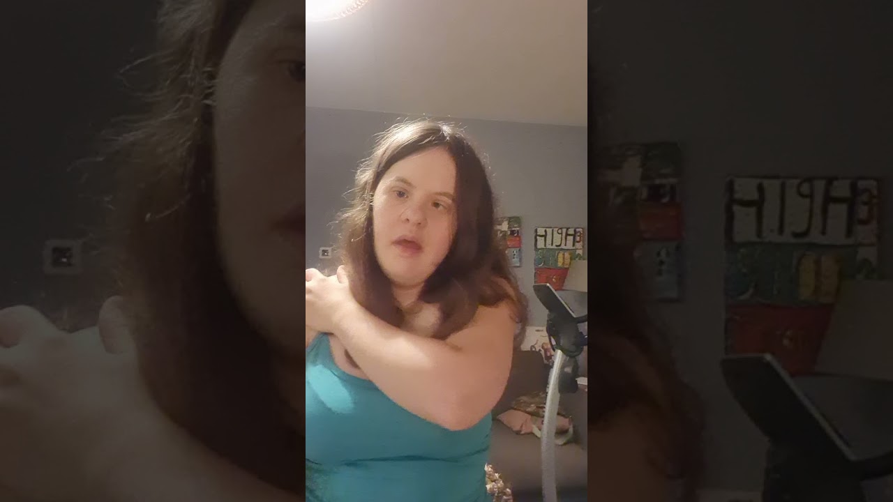 Dit is van Rihanna van vroeger 2 nummer is if it s lovin that jou want 