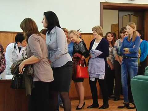 Сюжет "Прививочная компания против гриппа продолжается"