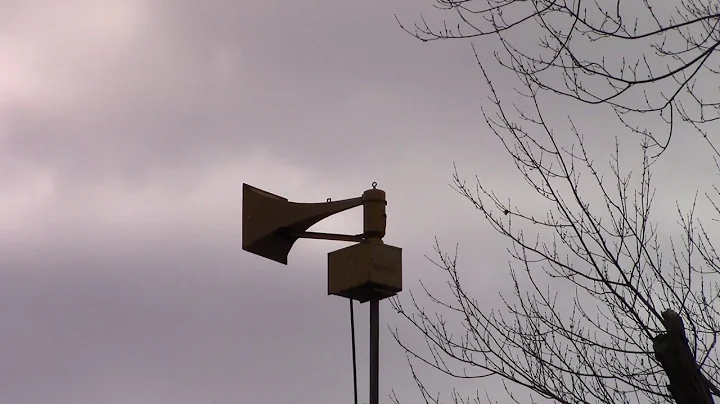 Federal Signal Thunderbolt 1000T (B series) Fostoria, Ohio - tornado siren test