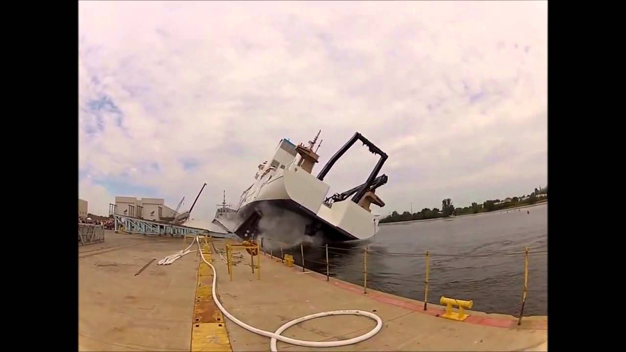 Geminin İlk Suya İndirilişi - YouTube