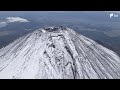 富士山閉山期の無謀な登山抑制へ“県防災ヘリ有料化”を鈴木知事が明言 登山届義務化・未提出者に過料 2026年度中の条例化へ＝静岡県議会