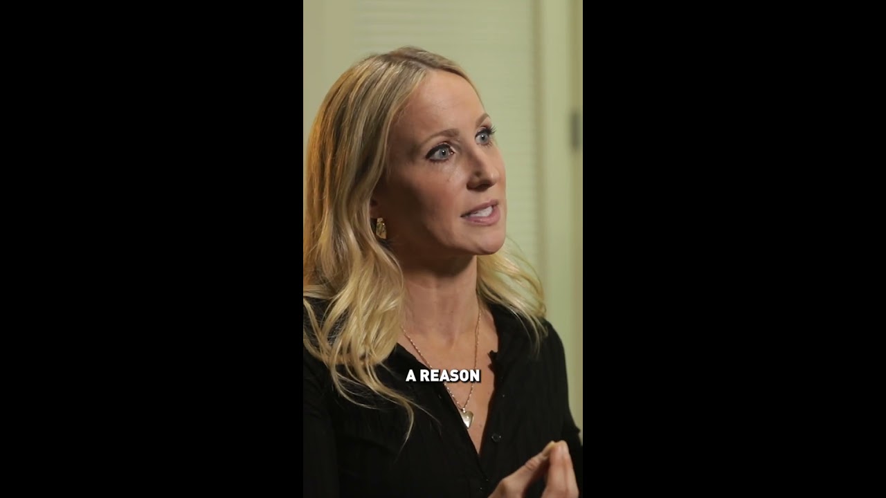 Nikki Glaser Quitting Smoking Isn T As Hard Drug Companies Say