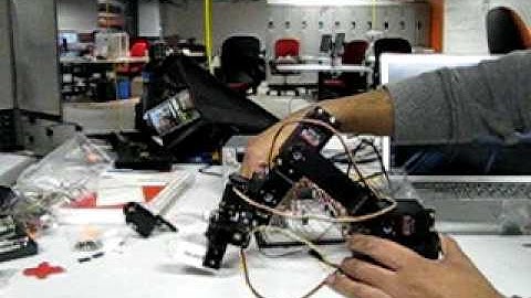 Haptic Robotic Arm Control with pots