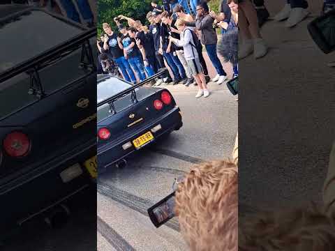 ANGRY!! nissan skyline R34 leave WILD CARSHOW!
