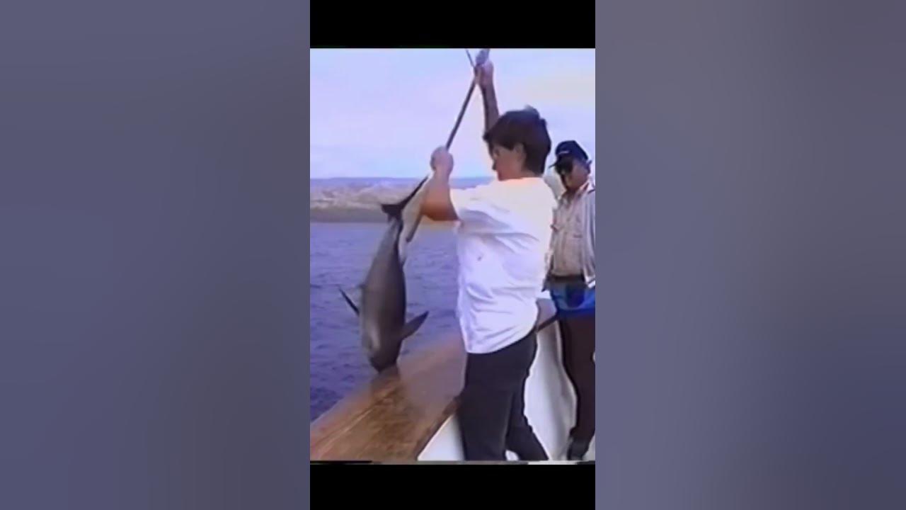 Wide open yellowfin tuna on the Polaris Supreme culminates with Captain