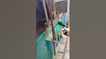 restoration of power hacksaw machine and colouring in workshop iti fitter. #iti #fitter #modify