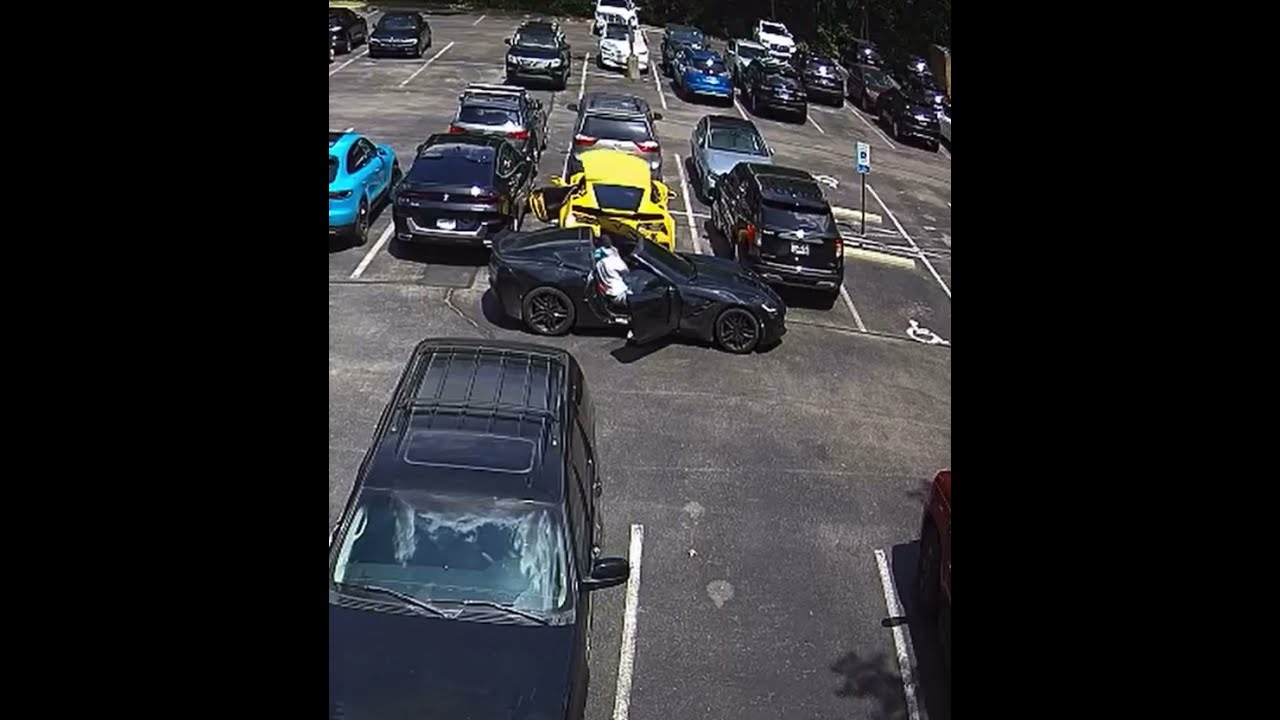 Roof Stolen From Corvette