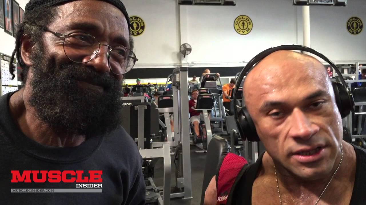 Pedro "The Pitbull" Barron trains delts and calves