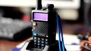 BaoFeng UV-5R слушаем эфир