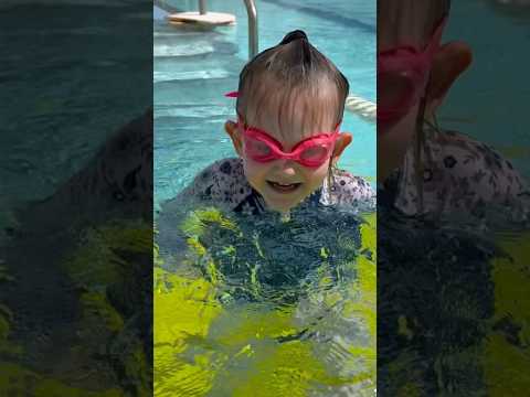 Baby Swim Building Confidence In The Water #swimming #pool #swim #swimmer #learning #swimmingpool