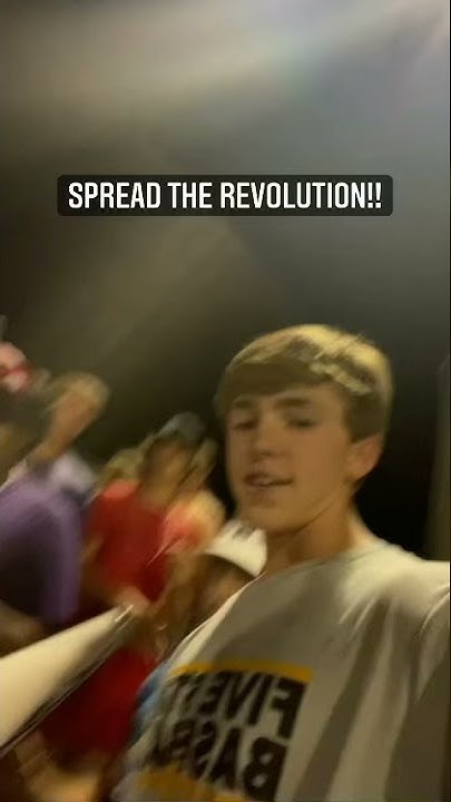 saying-eat-it-yeah-from-gts-wrestling-at-random-student-section-during
