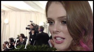 beyoncé coco rocha tim tebow and more at the 2012 met gala red carpet
