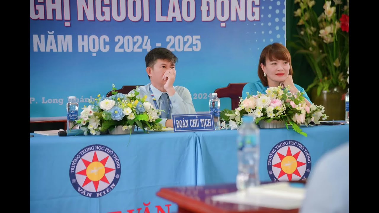 HỘI NGHỊ CÔNG ĐOÀN TRƯỜNG THPT VĂN HIẾN-NHIÊM KỲ 2025-2030. Phần 1