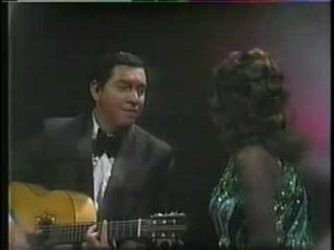 Celia Cruz y Marco Antonio Muiz- Hechame a mi la C...