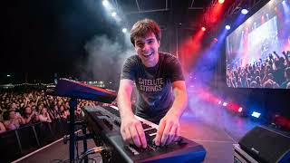 Satellite Strings - Where Did She Go (Live) (feat.Swayn Farrell)