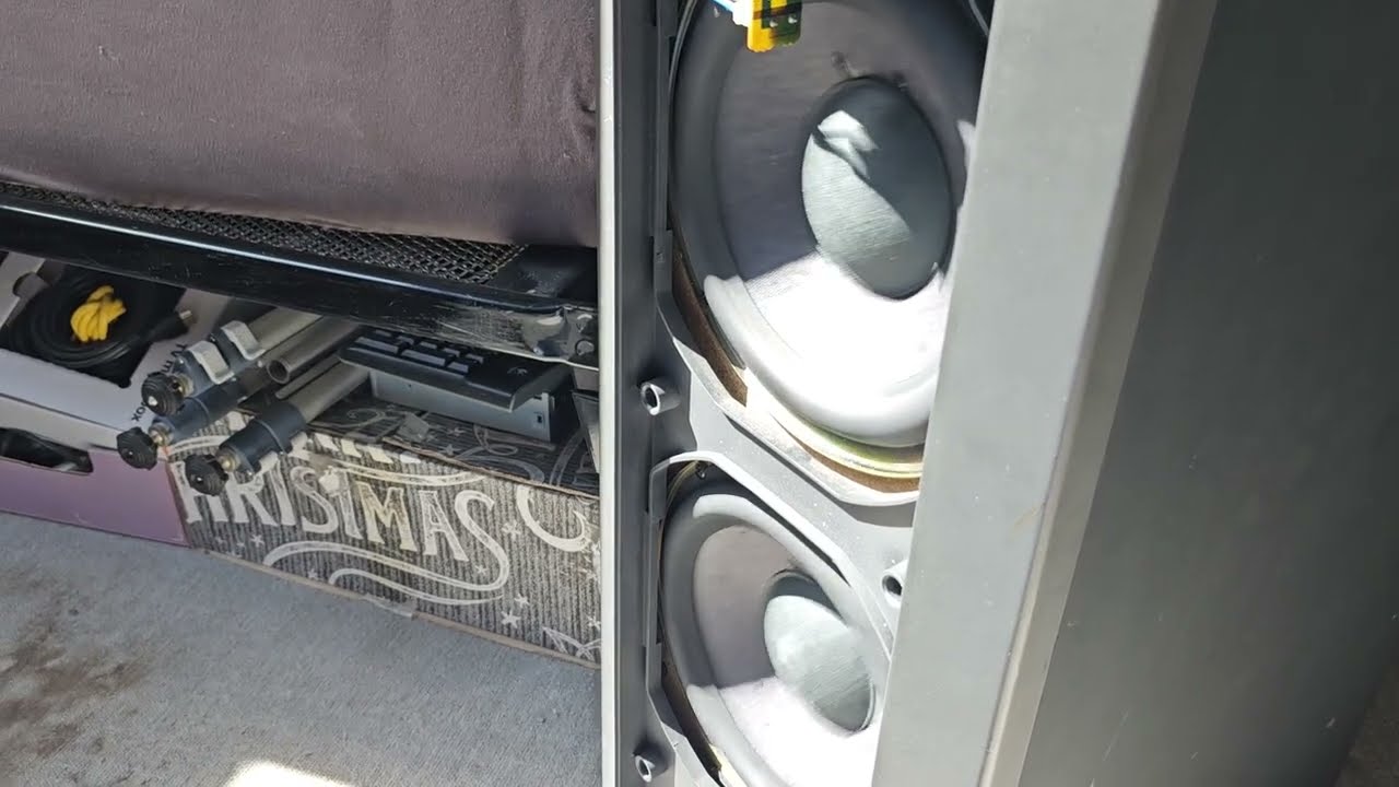 Sony SA-W70ES 2x 8
